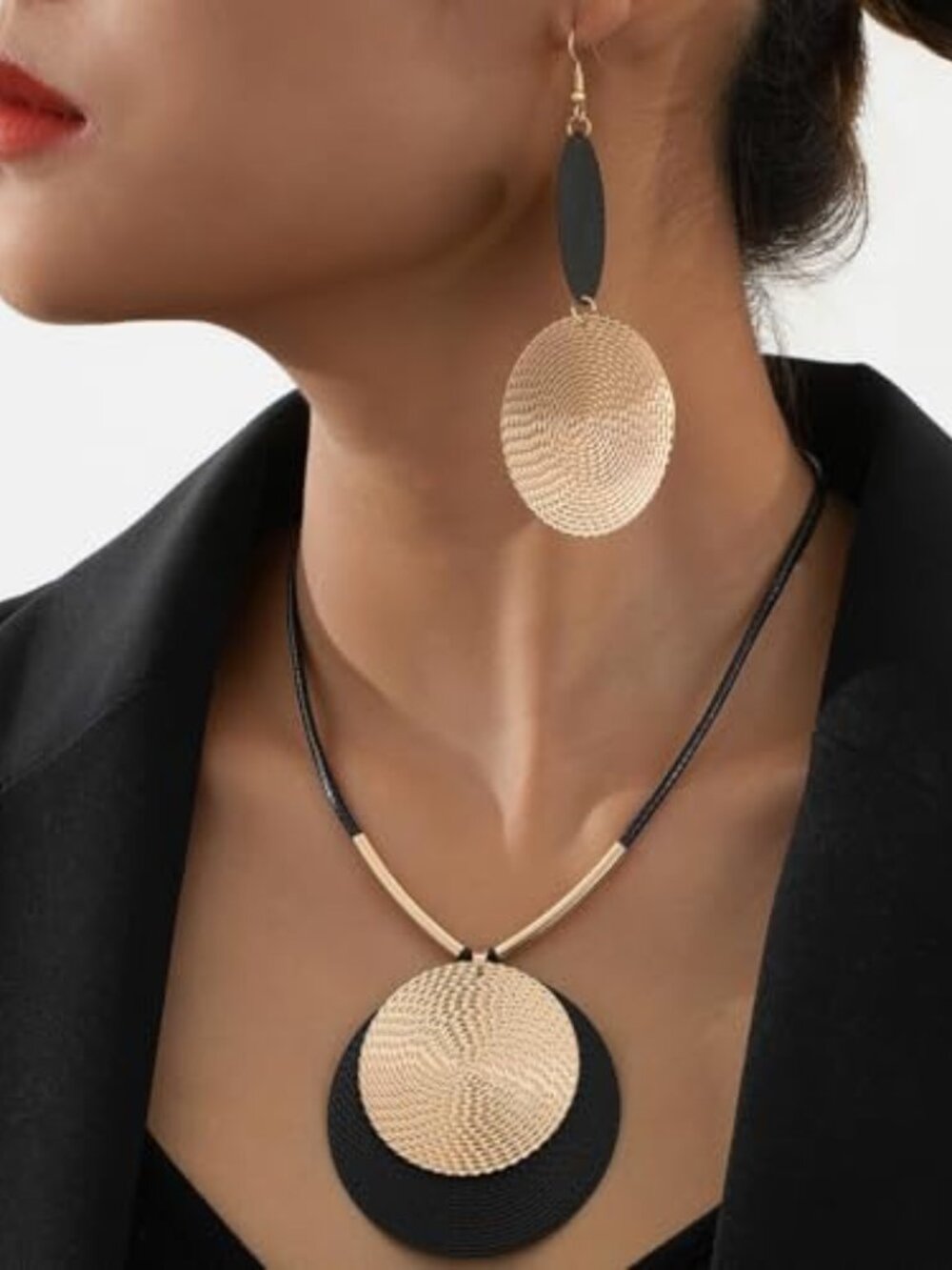 New - Gold Disc Pendant Necklace Earrings Set Leather Cord Black Circle